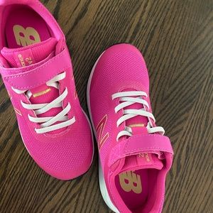 New Balance girls sneakers